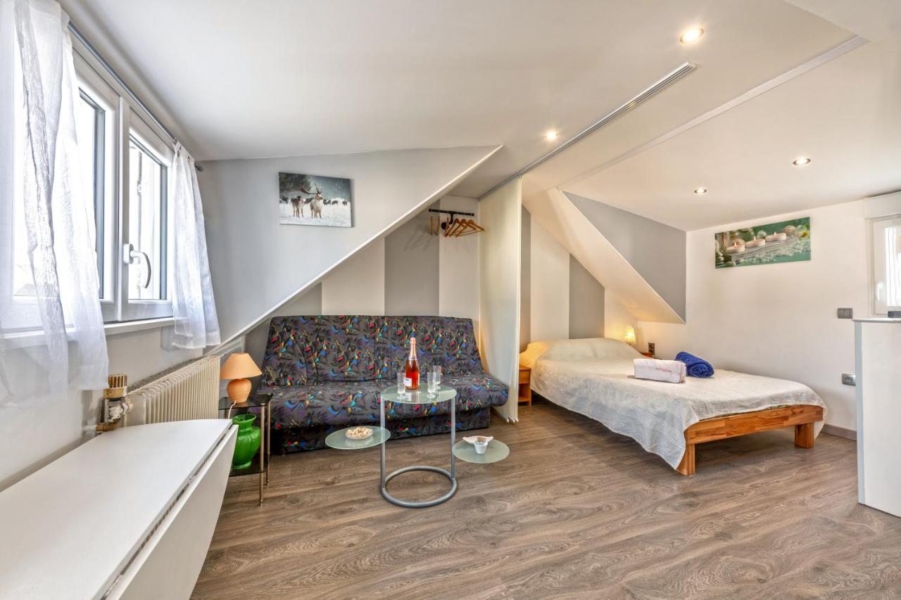 Domaine De Pharaon Apartment Морле Екстериор снимка